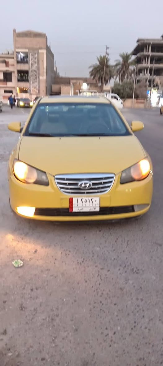 السلام عليكم شباب 
النترا موديل٢٠٠٧ 
مكينه ١٦٠٠  
كير مكينه مكفول 
تخم تاير 
حداديه نص عمر
 سيارة حلوه مال شغل ماتوكف 
سعر ٧٥ 
***********
