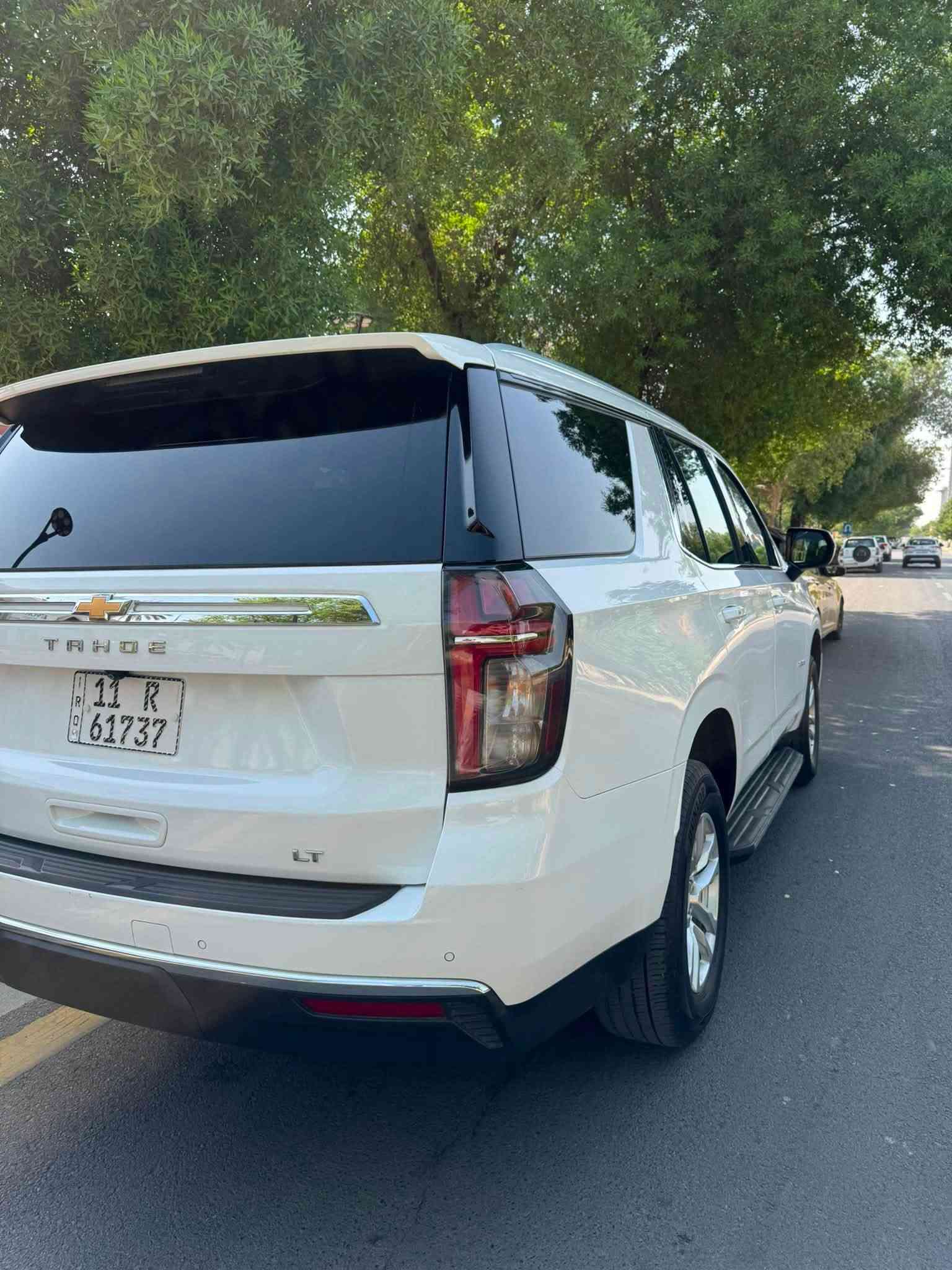 سلام عليكم
تاهو 2021
LT
بصمه تشغيل عن بعد
كشنات جلد كهرباء 
جنطه كهرباء 
شاشه جبيره 
كامره 360
كشن منفصل 
وباقي مواصفات معروفا 
ماشيه 120ميل 
وارد امريكي حادث جاملغ مبدل نفس الون 
السياره بدون صبغ بدون ايرباك 
عنوان بغداد البياع 
***********
سعرها 365وبيها مجال
