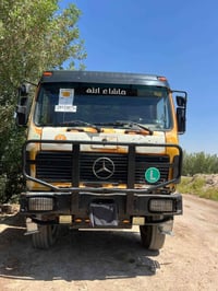 موديل ١٩٨٢ • مكينة ٢.٨ • للبيع