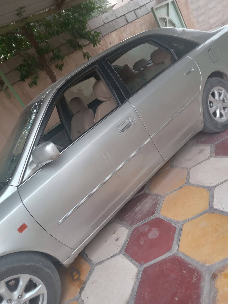 افلون • ٢٠٠١ • خليجي