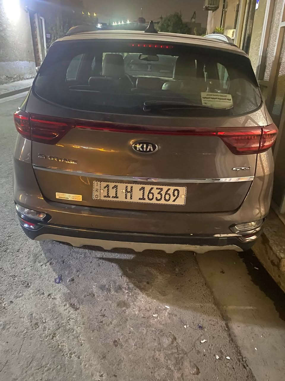 سبورتج خليجيه موديل 20 بيهه بنيد صبغ وشويه بارد  سياره جديده مكانه بغداد طوبجي سعر 175 وبيهه مجال ***********
