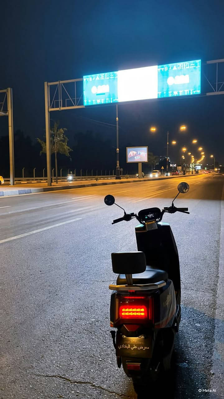 دراجة شحن • نضيفة • بطارية ليثيوم ٢٢ فولت