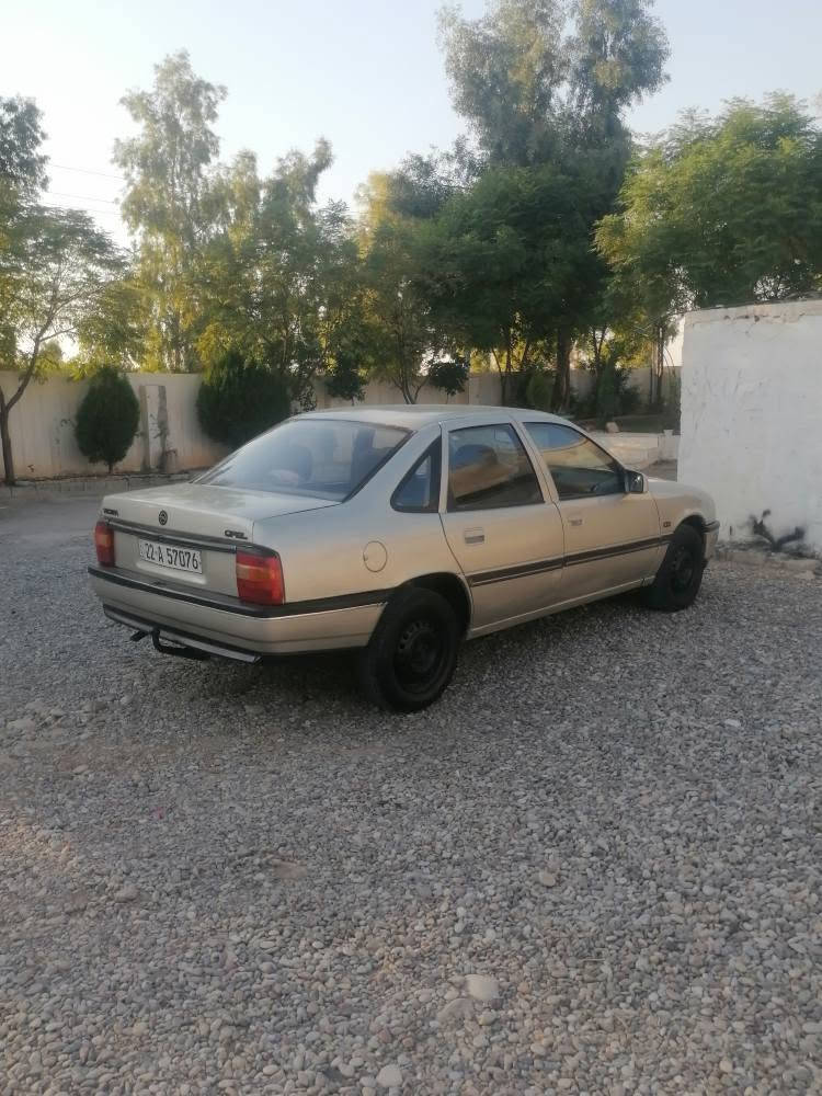 ئۆپڵ ڤیترا مۆدیل 1990 مەکینە 18 گیر عادى
بەناو خۆمە 
سحرى 37$ ومجال 
***********  واتساپ ديبيس, كركوك
