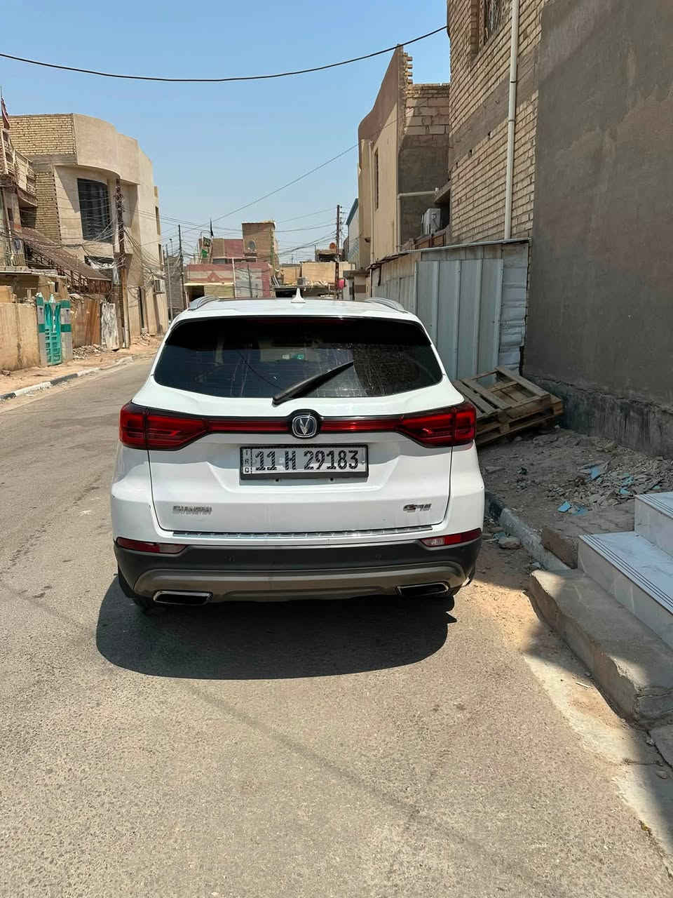 سلام عليكم
شانجان سي 75 مديل 2019  المكان كربلاء 
الرقم بغداد دولي وباسمي
المواصفات 

مري شفط واشاير بلمري 
حساس امامي خلفي 
كامره خلفيه 
قطعتين تبريد 
شاشه لمس اكثر من وضعيه للقياده
الوان ابيض 
السياره بصمة 
السياره نضيفه واستخدام بيت وحلوة 
التواصل على الرقم 
معروضه ب20 مليون عراقي 
***********
