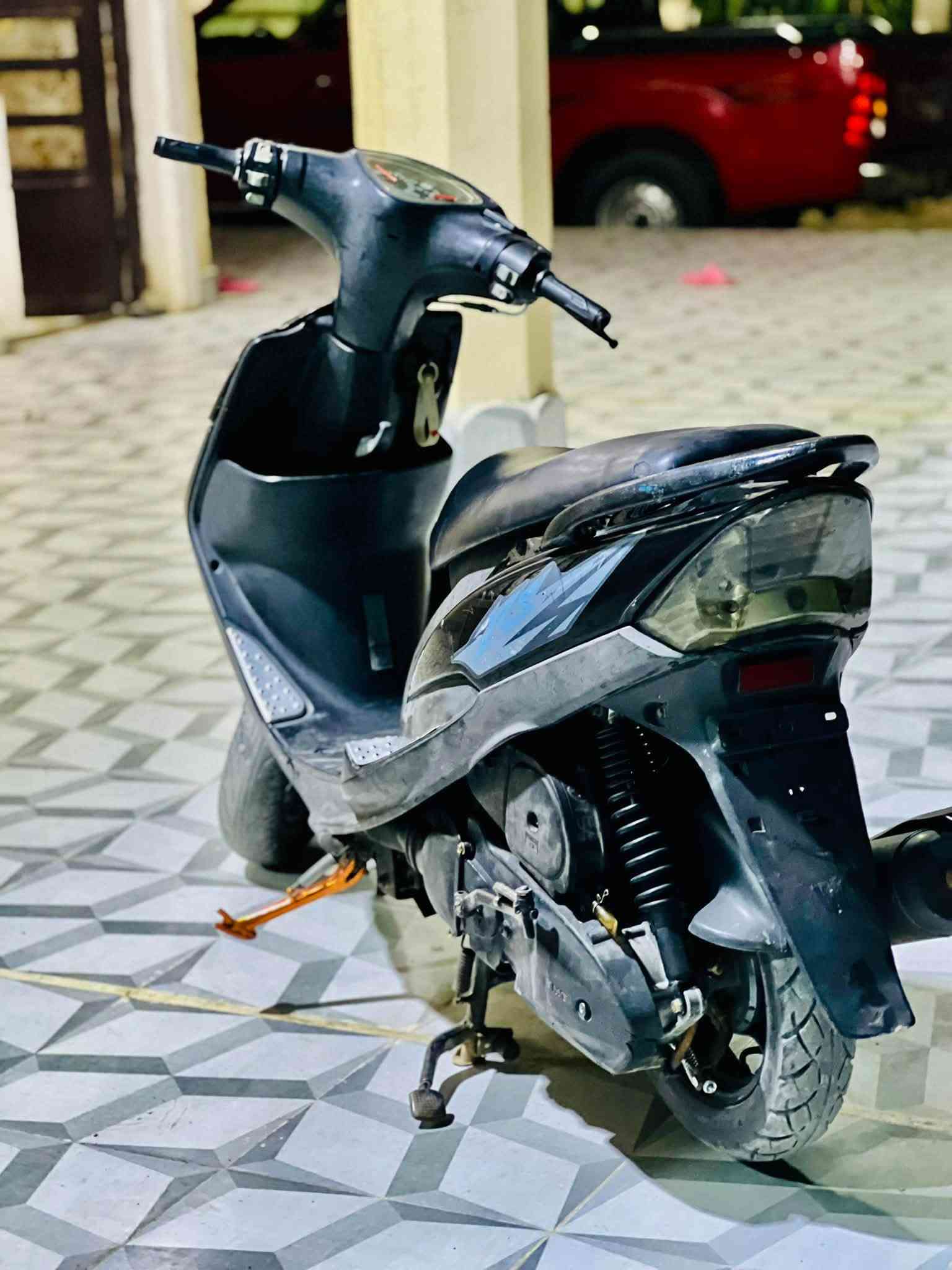 ماكس عدلة • ٤٩ • معدل