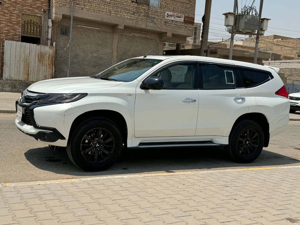 للبيع باجيرو خليجي موديل ٢٠٢٠  محرك ٦ سلندر كفاله عامه عدى حالوب بصيط بس بلسونار يبين والسونار مرفق السياره ماشيه ١٤٠ كيلو  مكاني النجف سعره والله بلاش ١٨٠ ورقه وإذا اكو واحد يحصل بهيج سعر أخصر مربع خطواته فوك الستين وربع جوه اليوم ب٥٠ ورقه جاهزه ١٠٠/١٠٠ على وضع الشركه *********** النجف, العراق
