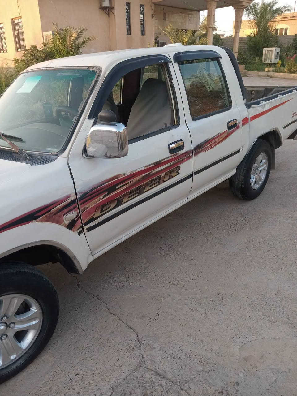 السلام عليكم سياره دير منفيس موديل ٢٠٠٦ كير محرك شرط والكشر شوف العين جاهزة مال جناي السعر ٢٤ ورقه اوبيهه مجال موبايل ***********المكان ناحية الزاب
