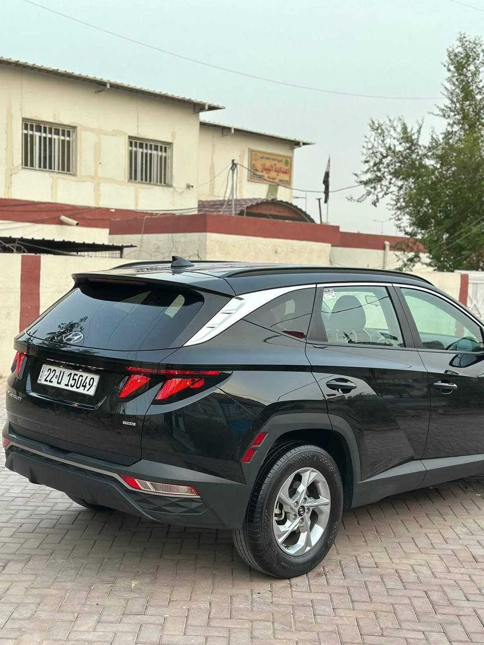 هوندآي توسان 2024 فئه H ترآك فول عدآ السلايد
السياره وارد امريكي ضررها بسيط جداً طخه او طعجه بسيطه مثل ما موضحه بصور برأس البنيد 
والسياره جديده بمعنى الكلام 
رقم أربيل  السياره بأسمي تحويل
ثاني يوم مباشرتاً 💯
الموآصفآت :
بصمه ، تشغيل ، أبوآب ، صندوق 
تشغيل عن بعد ، صندوق شفط
رآدارات أماميه ، جانبيه ، خلفيه ، 
توقف ذآتي أمامي ، خلفي ، 
4 عدسآت زنون ، لدآت أماميه ، 
محرك 2500 المرغوب ✈️
كشنات كهرباء ، شحن لآسلكي للفون 📱 ، 
سستم سماعات صوت 🔊 ، شاشه كبيره ، 
كامره أماميه ، كامره خلفيه ، قطعتين تبريد ، 
ويل كب گروم 🛞 ، فول حساسات ، فول تحكم ستيرن ، تتفئه كشنات ، هاند بريك بصمه ، 
اوتو هولد ، دكمه اوتو ستوب ، دكمه 5 انضمه قياده
دكمه فوريل ، مانع انحدار ، دكمه نضام الكامرات
، دكمه جنطه الكهرباء ، تبريد بيانو 🎹 
وبقيه المواصفات .
مكاني بغداد الامين 
السعر 75 وبيها مجال بسيط رقم
 ***********
