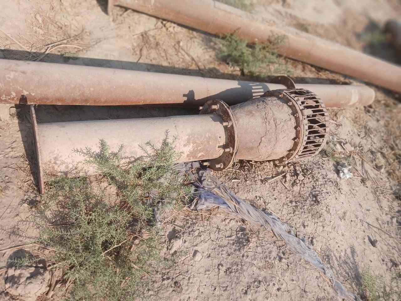 للبيع
ماطور ابو ٥٠ 
خنزيره ١٠ في ١٢
الديوانية 
للتواصل ***********
