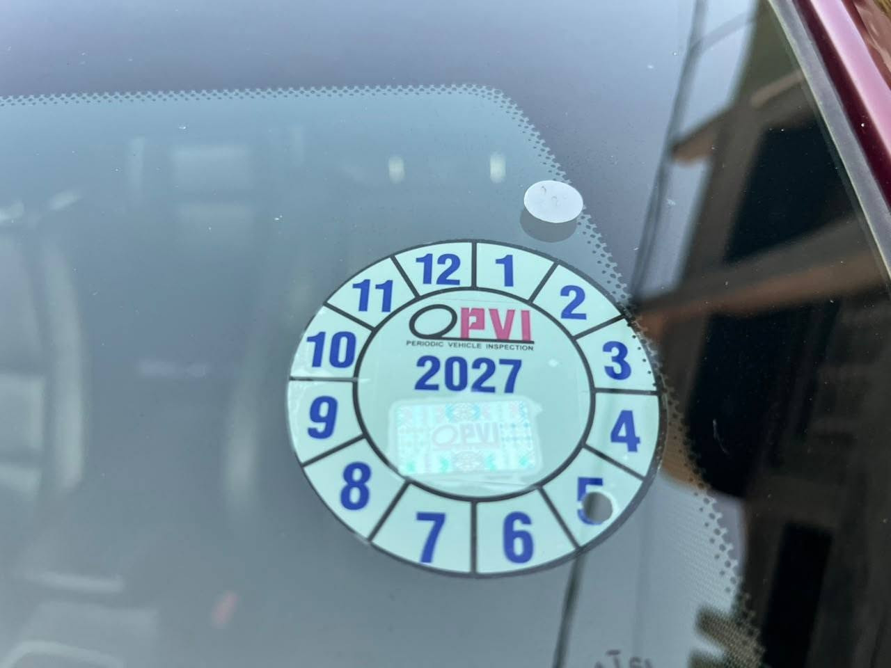 السلام عليكم جيب للبيع. الموديل 2019 رقم أربيل سنويه بأسمي 
هزه جديده تحويل ثاني يوم السياره حادثه موجود بالصور
اللون ماروني أمريكي ماشيه 50 فول مواصفات اللمتد كشنان  وسترين كهربائي خزن وتدفئه تبرين حساس خلفي رادر جانبي ب المري تبريد ثلج مكينه كير حداديه خير من الله 
السياره مكانه كربلاء السعر 210 للأستفسار ***********

