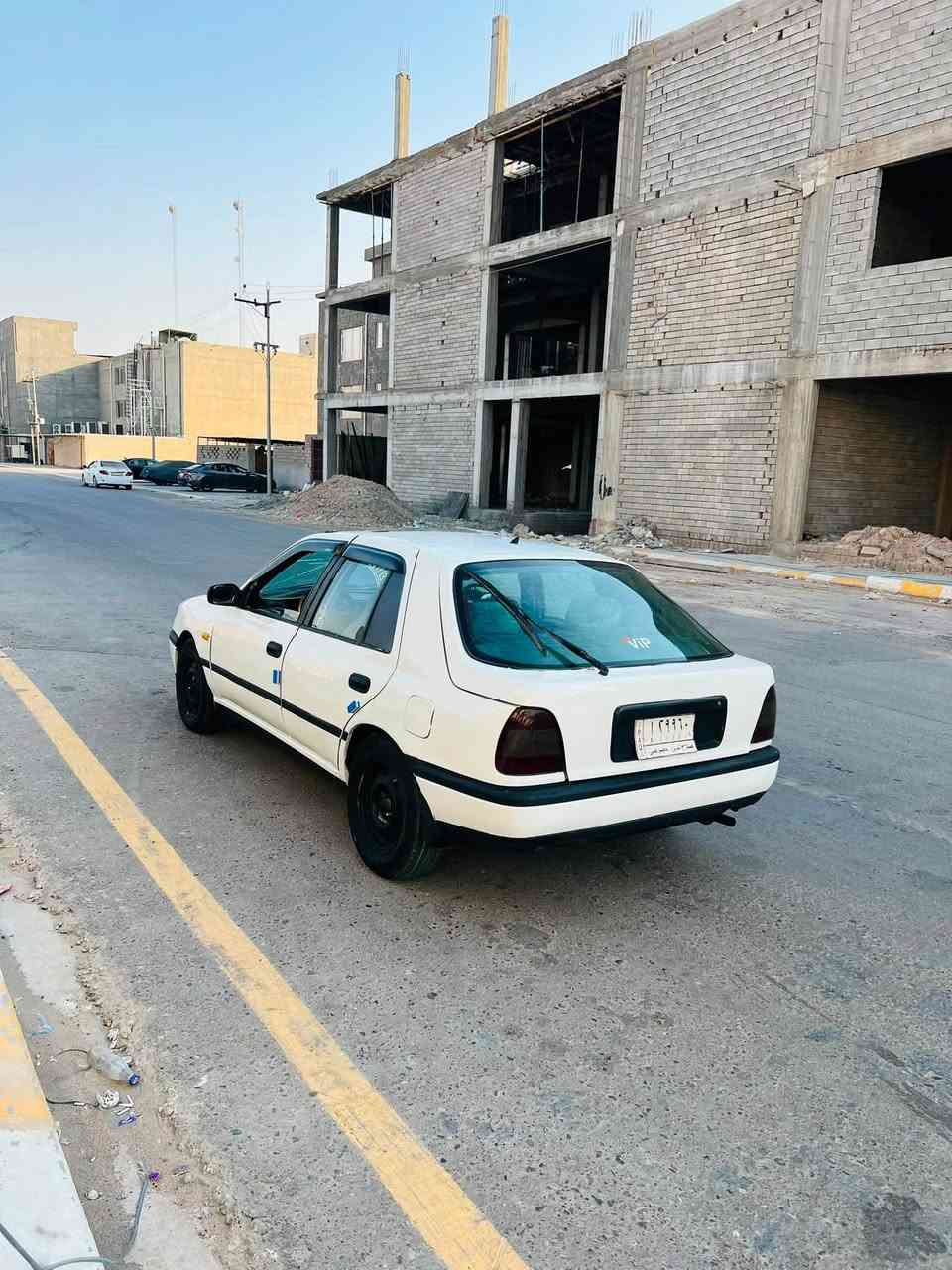 السلام عليكم 
للبيع نسان سني موديل 92 صبغ حزام جماليه
محرك 16المرغوب شرط كير واتماتيك شرط
رقم صلاح الدين سنويه 2027 مشروع وطني 
شرط التحويل ثاني يوم
كير شرط. صدر امامي خلفي جديد  تخم تاير جديد 
لايت بلايت جديد اصلي مو تجاري سلايت
محرك/ كير / صدر / كهربيات / كله شرط
السياره متصرف عليه الف السياره ناعمه بشكل
السعر 32 وبيه مجال 
باقي السياره مكفوله.  مكان السياره تكريت القادسيه 

‭***********‬
