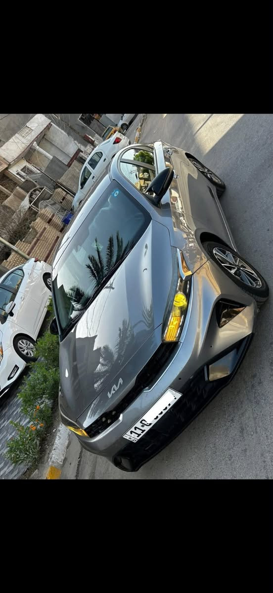 فورتي 2023
مكينه گير تبريد على وضع الشركه 
مواصفاتهه مثبت سرعه قباده ذاتيه مانع انزلاق شاشه 
حادثها من أمريكا: بنيد(صبغ) جاملغ(بارد) مال السايق
ماشيه ٥١
بأسمي سنويه لل2030
السعر ١٢٨ وبيهه مجال بسيط 
📍بغداد _الكرخ 
***********
