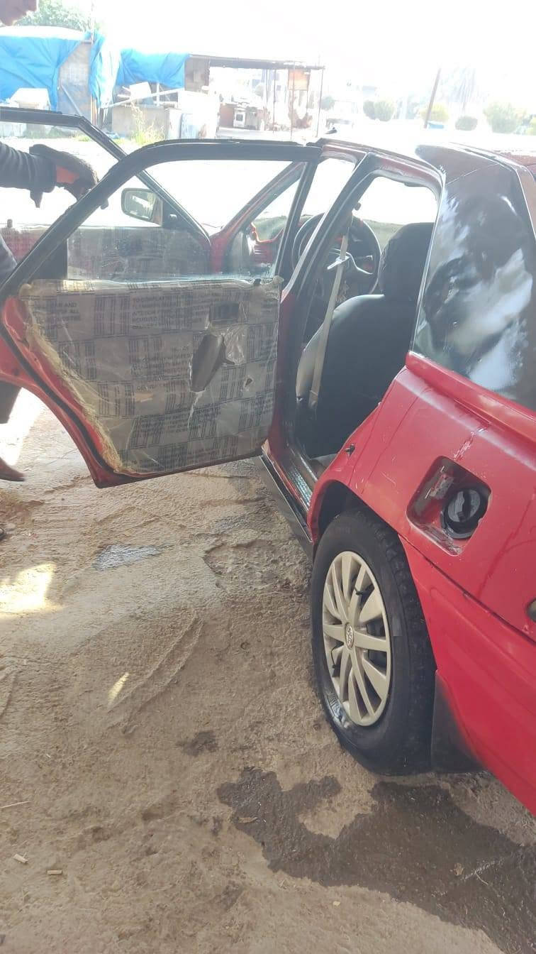 سلام عليكم البيع مازده ام عيون موديل 93 رقم كركوك مشروع وطني ال ٢٨  تحويل مباشر عضم عاج بدون دفتر بنزين مابيه كير محرك شرط كل عيب مابيه وين ما يعجبك ترايك البصره سعر 22بيه مجال الشراي مكاني تكريت العلم تصال عل رقم *********** غير متواجد في مو شراي لا تخابر
