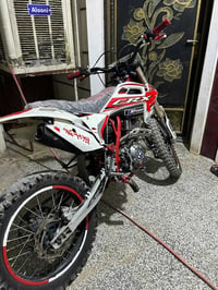 قفاز crx300 موديل 2025 للبيع مكاني بغداد الدوره  السعر مليون و ٢٠٠ وبي...