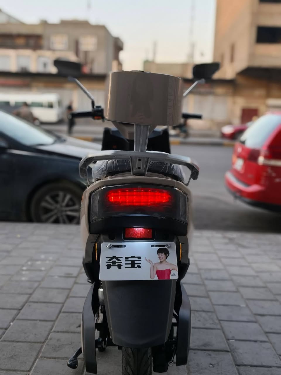 دراجة شحن سكنس
الملف 2000
6 بطاريت 

الدراجه ما صارله شهر 
ماشية 3كيلو متر 

***********
متواجد ايضا واتساب
