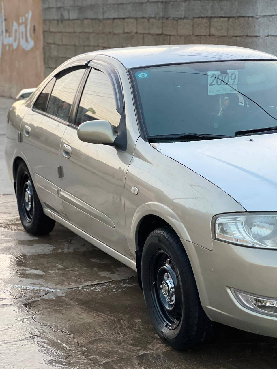 سياره للبيع
نيسان صني موديل 2009
بدون ضربه 
سنويه جديده لحد 29
سياره غاز و بنزين 
وسياره كلش نظيفة 
وسعره على خاص 
رقم بغداد 
للاستفسار ***********
