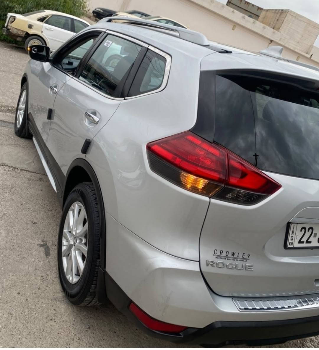نيسان روج • ٢٠١٧ • ٦٥٠٠٠ ميل