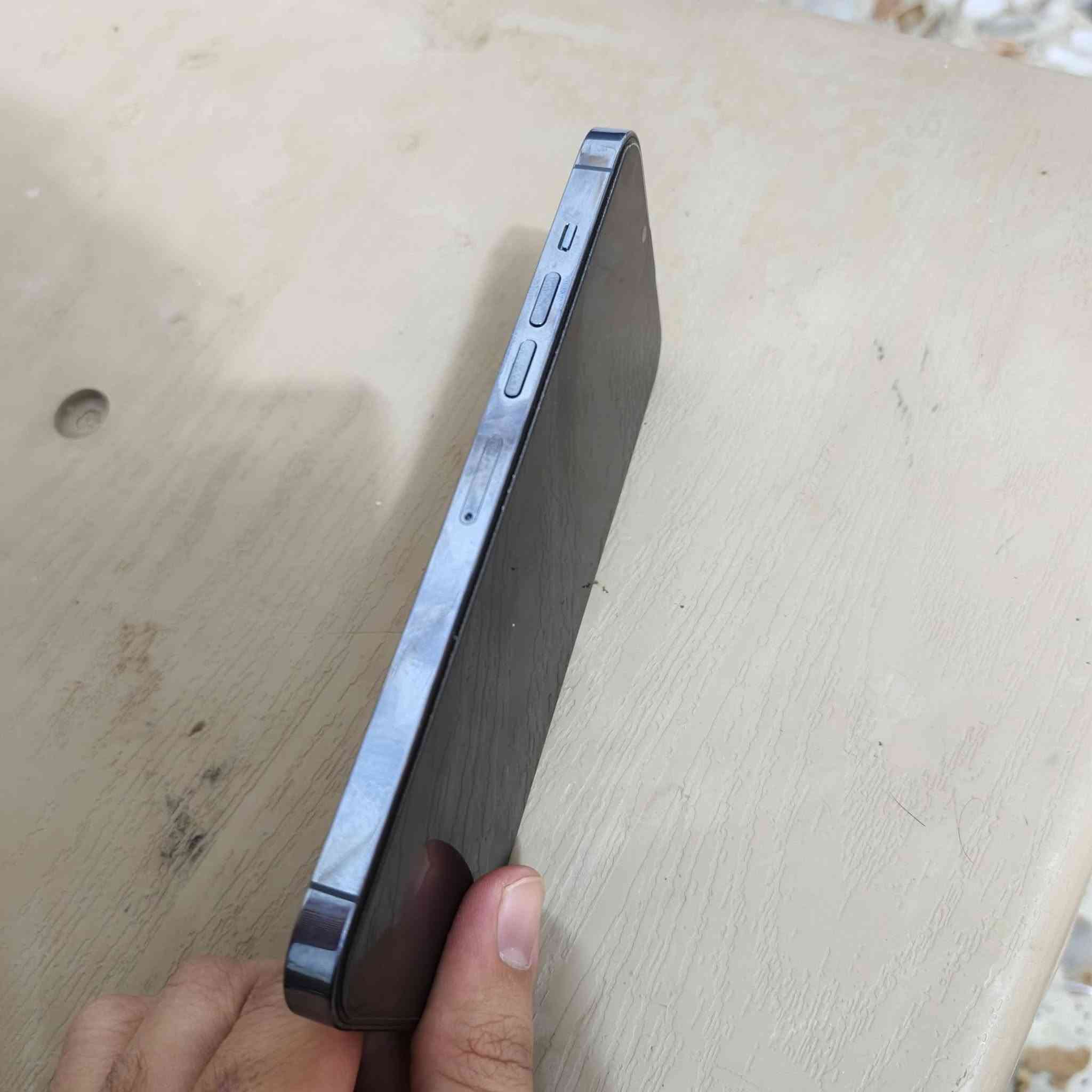 إيفون 📱13برو ماكس مبدل شاشه      /***********
