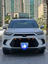 تویوتا کراند هایلاندر 2024 نوع السيارة:   2024 Toyota grand Highlander...