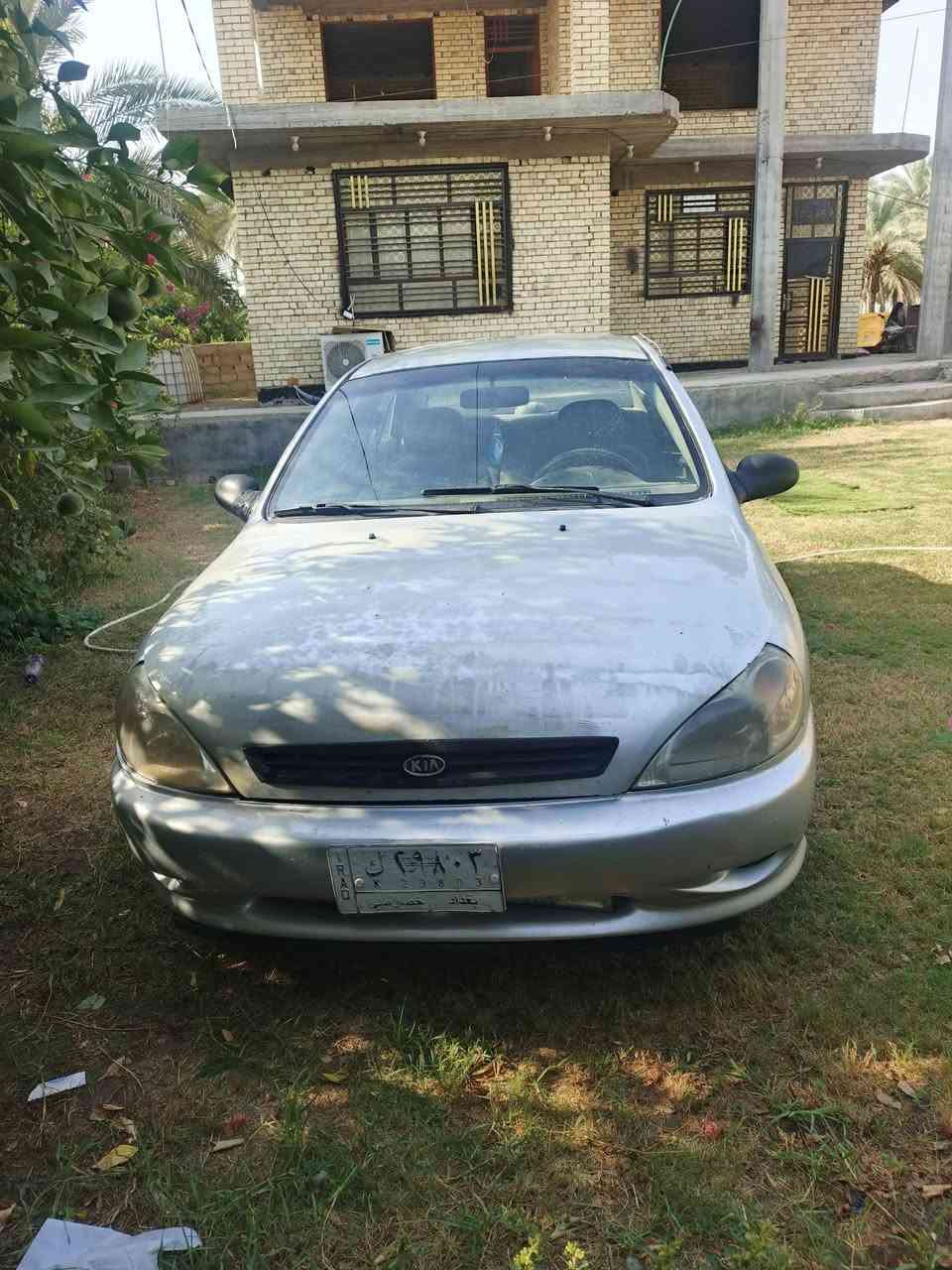 السلام عليكم 
للبيع 
كيا ريو موديل 2002 السياره جاهزه كهربائيات حداديه خير من الله استخدام شخصي تبريدها ثلج السياره نضيفه بمعنى الكلمه 
السعر 38 
اخوان المو شراي لا يعامل ويتعبني 
***********
