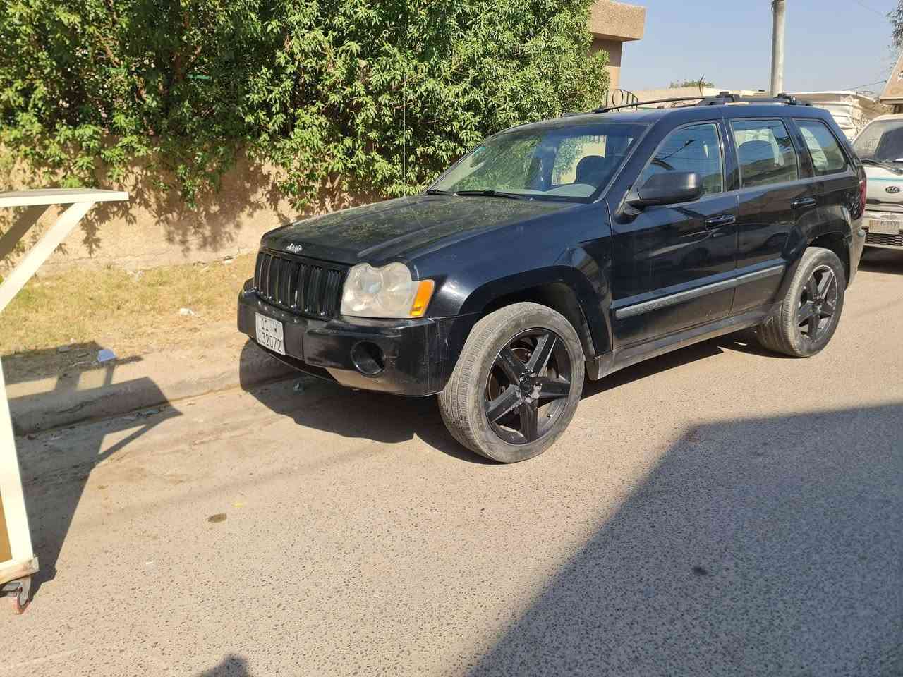 السلام عليكم 
جيب شيروكي موديل 2008 رقم بغداد نكليزي 
تحويل مباشر  مصفره غرمات
مكينه وكير تبريد كهربايات مكفوله حداديه 60|100 
الكشر بيهه جاملق اليمن ابدل فقط السعر 72$وبيهه مجال 
العنوان بغداد البياع رقم الهاتف ***********
