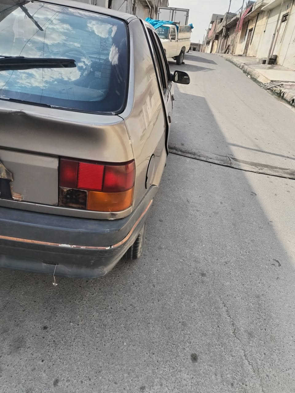 متاح رينو  السعر 17. ***********
