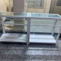 معرض ٢ • ١٫٢٠م×١م • نظيف