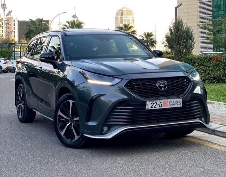 هايلاندر XSE • V6 3.5 • نص خلفي
