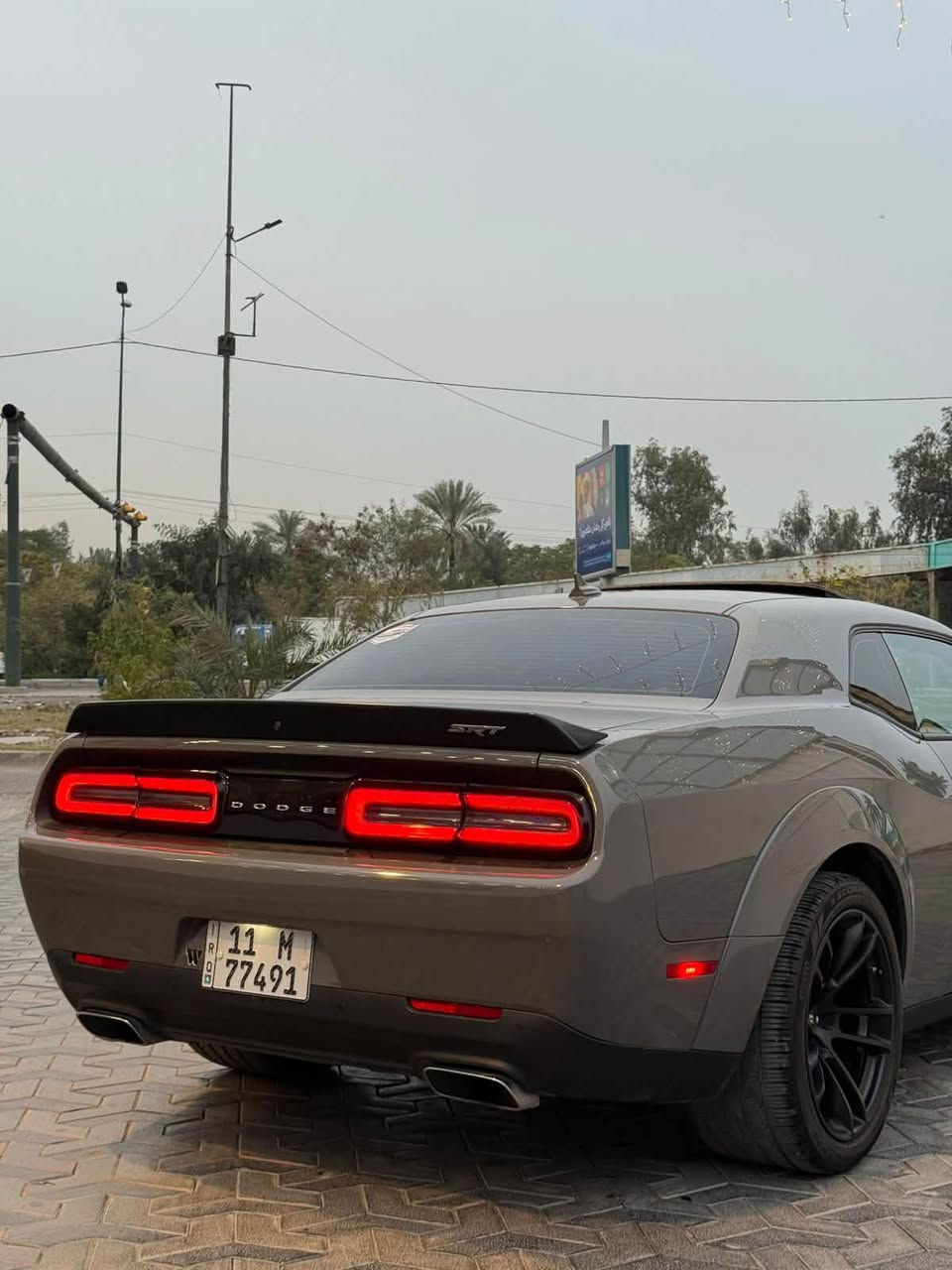 مكلف بالنشر الاتصال عالرقم او وتساب (***********)
للبيع او مراوس حسب القناعة جالنجر سكات باك وايد بدي موديل (2023 ) رقم بغداد الجديد بسمي 
مكينة (6400) 8 سلندر 
فول للاخير فتحة و رادارات امامي وجانبي وخلفي 
ماشية 27 الف ميل 
حادثها موضح بالصور بدون ايرباك وبدون دواخل 
باب السائق مبدل اصلي نفس اللون والجاملغ الخلفي مصلح ع البارد بدون صبغ 
السيارة جديدة وما محتاجة اي صرف
العنوان/بغداد العامرية/السعر (36$) ألف دولار يعني (360$ ورقة )وبيها مجال الاتصال عالرقم (***********)
