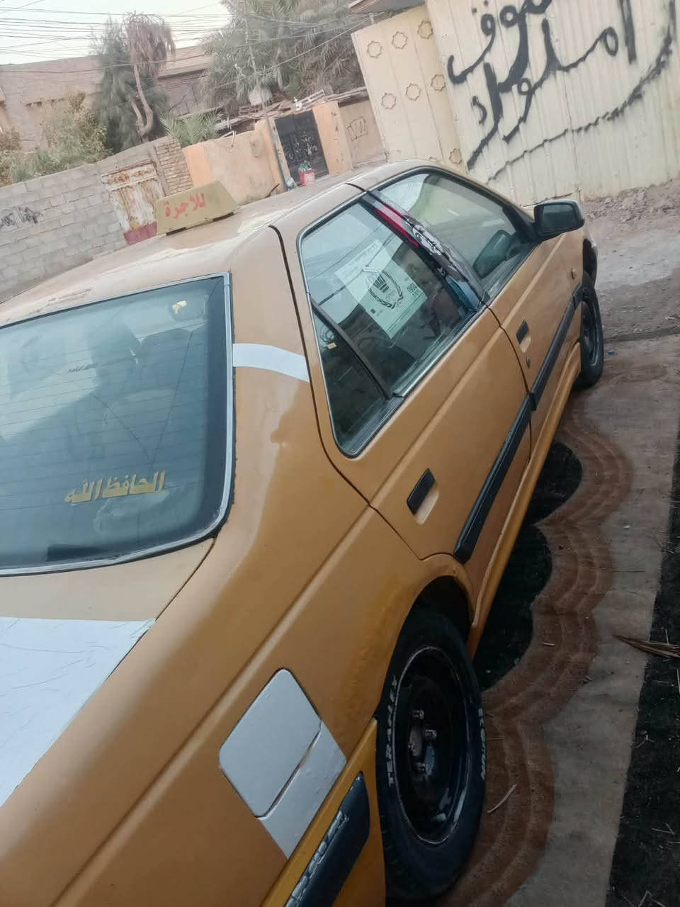 السلام عليكم بيجو بارس الفين ودعش تبريد شغال سياره مصفره من الهيه ول غرمات رقم انكايزي بيها طخطخات بسيطه السعر 22 ورقه وبيها مجال العنوان زعفرانيه ***********
