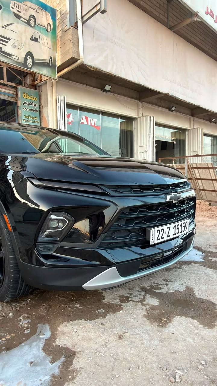 السلام عليكم 
شوفرليت بلايزر V6 2024 
حجم المحرك 6 سلندر 3.6L 
الضرر: جاملغ خلفي صبغ وقبق الجنطه صبغ مصلح بمكانه بدون فتح بدون ايرباك 🤍
سياره اي نقص مابيها كير مكينه بدون فتح تبريد ثلج حداديه جديده تايرات جدد اي نقص مابيها 
سياره ماشيه 19 الف فقط
رقم اربيل مميز وحلو 🤍
سياره ب اسمي سنويه جديده هزه جديده بدون غرمات جاهزه 
المواصفات:👇
بصمة ابواب وتشغيل وتشغيل عن بعد
رادار امامي وجانبي وخلفي
وضعيات قياده متعدده فور ويل وتو ويل وجبلي 
تنبيه الخروج عن المسار
حساسات خلفية
جنطة كهرباء
سايدبريك بصمه كهربائي
كراسي جلد اسود
الكراسي الامامية كهرباء
تدفئة الكراسي الامامية
ميموري كرسي السائق
وضعيات قيادة
لايتات LED بالكامل
شاشه تحكم بالايعازات
تحكم ستيرن جهتين
سياره فول عدا البانوراما  
اخون فقط الشراي يتصل رحمه الوالديكم 
كلشي ناشرلك صور الحادث وسونار ورقم الشاصي 
السعر: 218 ورقة قفل
☎️ الاتصال :
*********** 
📍النجف الاشرف
