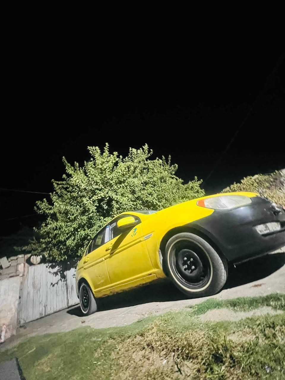 اكسنت ٢٠٠٩ • عادي • معجون