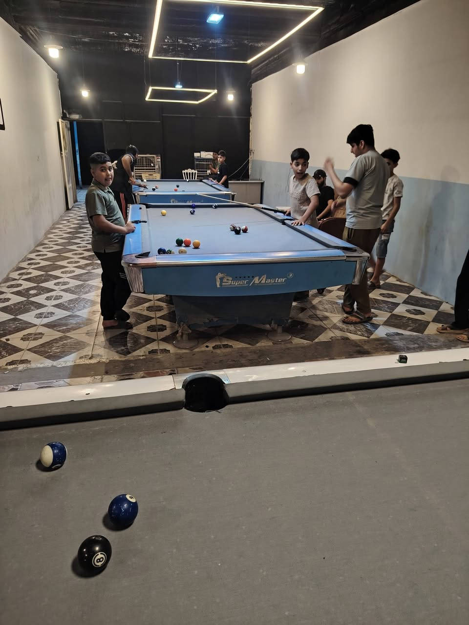 ميوزه سوبر ماستر عدد 3 سيتات طوبات بلجيكي  نضافه الميوزه 90% مكان سامراء ***********
