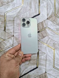 ايفون ١٥ برو ماكس • بطاريه ٨٢ • مكاني ميمونه