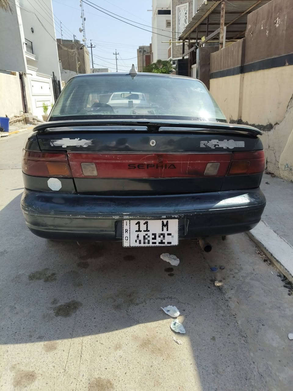 السلام عليكم من رخصه الادمن للبيع سيفيا موديل ٩٣ محرك مفتوح كير عادي رقم بغداد دولي تحويل مباشر سياره جاهزه بدون ضربه  السعر ٢٧مكاني فلوجه الاستفسار الاتصال على***********
