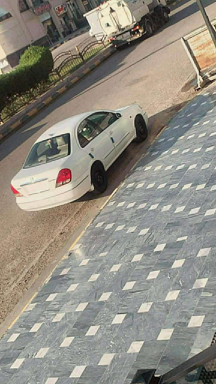بيع او مراوس نيسان سني ياباني موديل 2007 كير عادي محرك 1800 قبق اسود سنوية بشهر 1 طلعتها هزة جديدة 
السيارة كلير عام بدون معجون فقط جمالية 
جاهزة من كلشي مابيها اي نقص وكلشي بيها شغال 
تبريد ثلج منظومة جديدة كاملة شادها بواري راديترات فريز كمبريسر 
محرك جديد شادة قبل شهر 
صدر امامي خلفي جديد تايرات جدد 
باتري جديد 
السيارة مابيها اي نقص 
و عليها ادامة كاملة وترايك للبصرة
السعر 85 وبيها مجال 
***********
