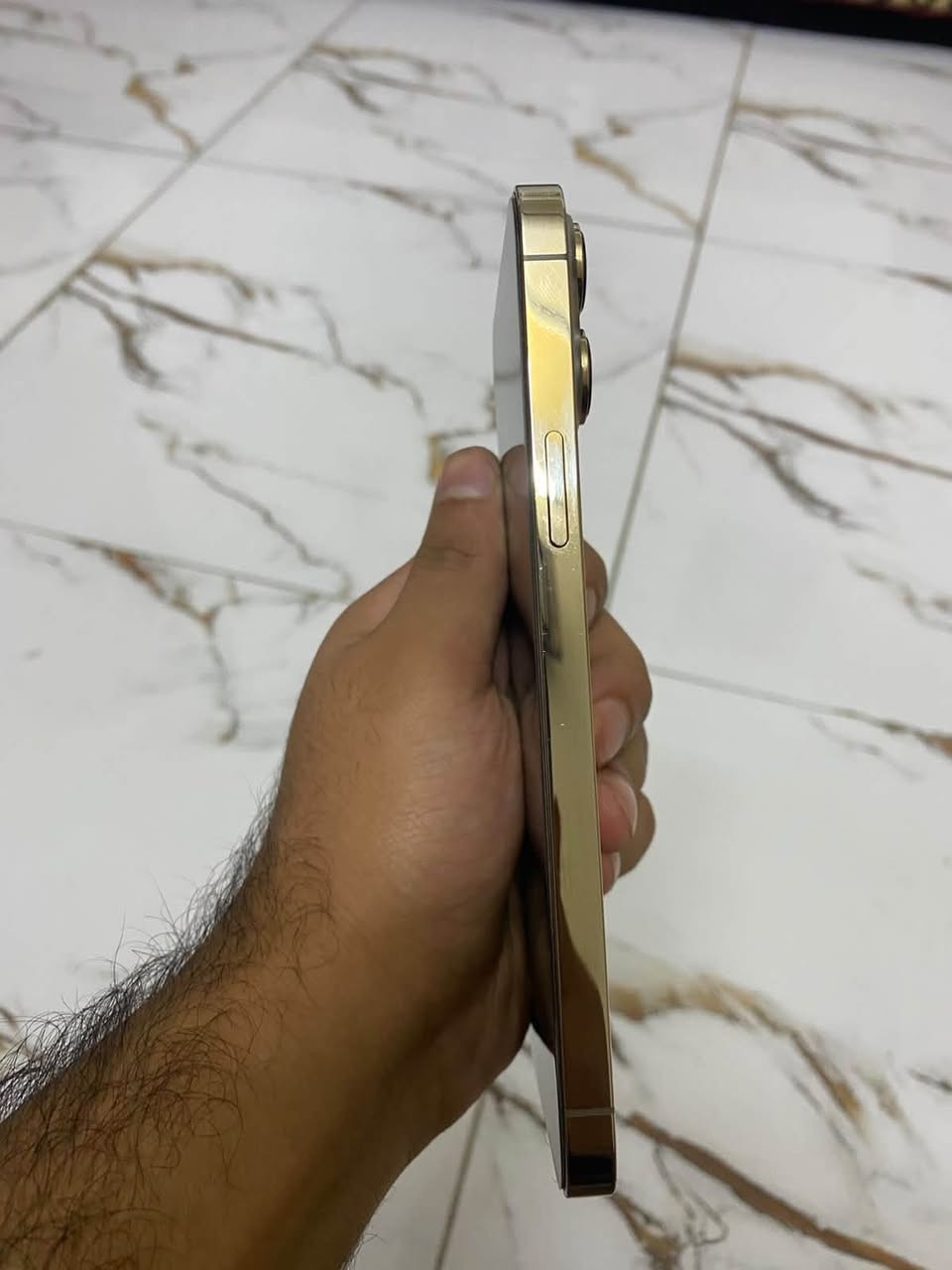 ايفون ١٣ برو ماكس • ٢٥٦ • حي البنوك