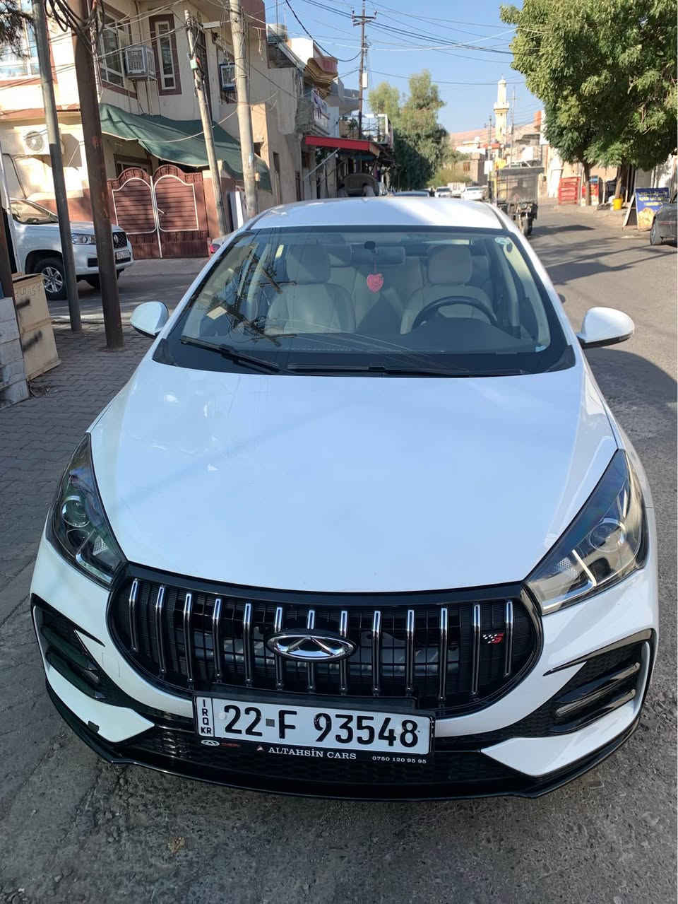 بو فروشتن$
موديل 2024 👌
ره نگي سپي
٤١٠٠٠ كم روشتوه🏁🚗 
بيّ بوياخه
جام كاره با
سوكان ڤوليوم
موّدي eco و sport s هه يه
حاسه ي پشته وه ي هه يه
حه جمي مه كينه  15 
لايته كاني عه ده سه يه
بو كرين و زانياري زياترپه يوه ندي بكه

*********** السليمانية, العراق
