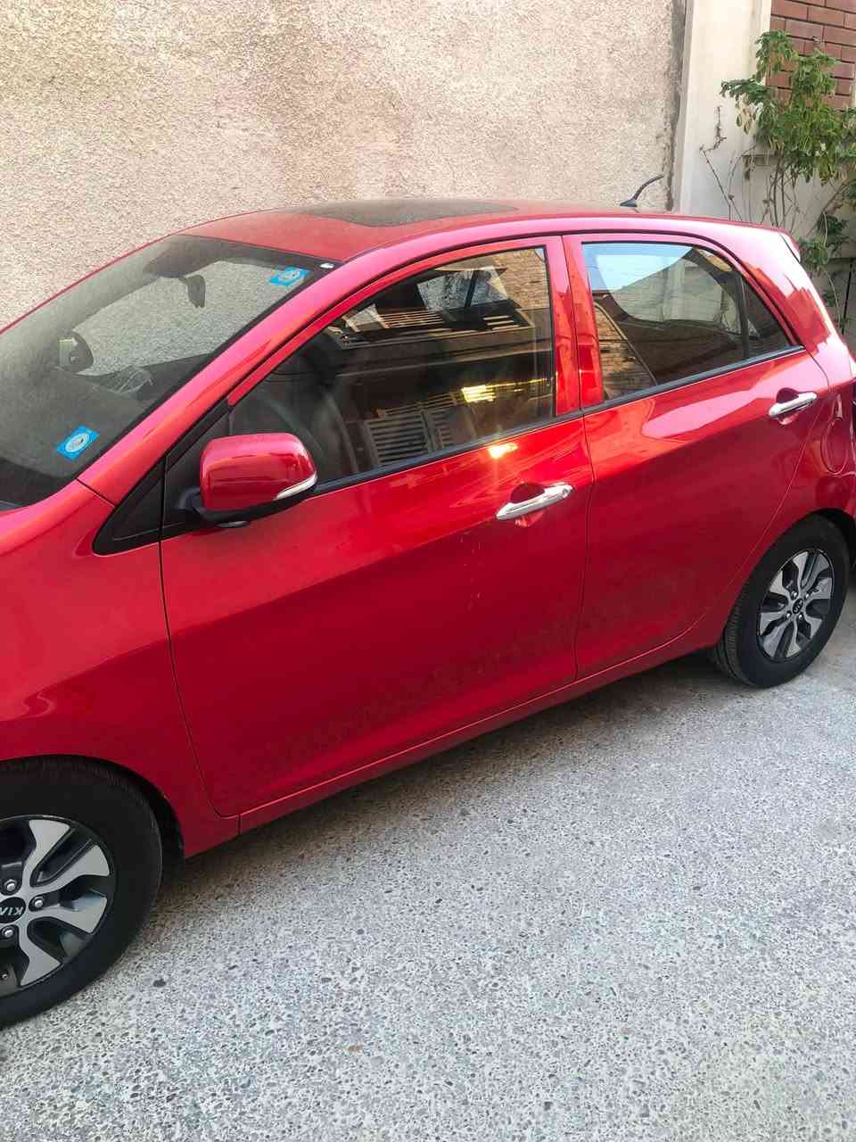 سلام عليكم كيا بيكانتو فوول مواصفات ٢٠١٦السعر ٨٨بيهه مجال بسيط مكان سياره هياكل غزاليه هـ***********
