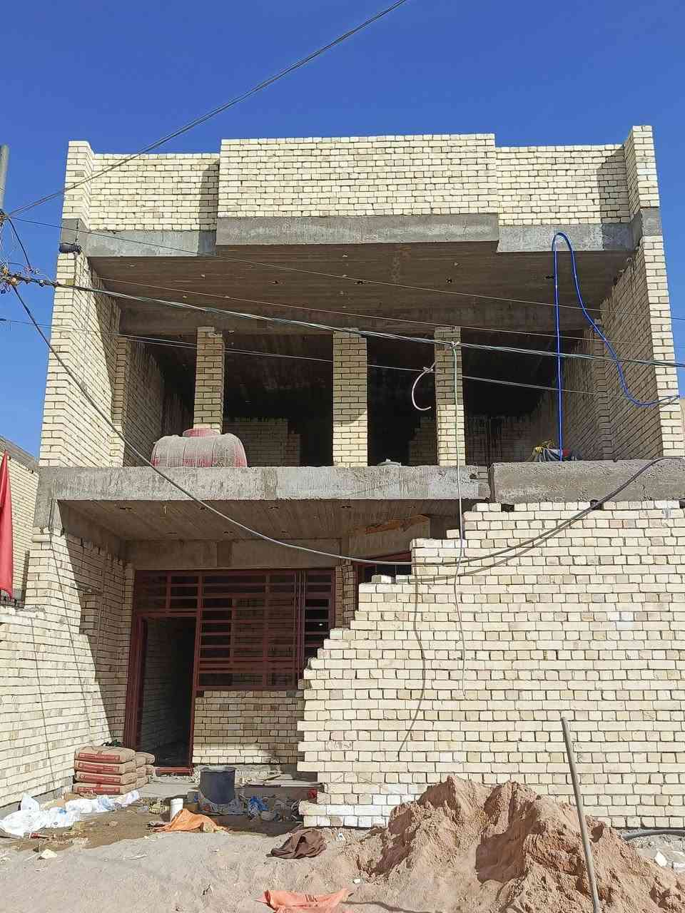 خلفه بناء شقل درجة اولى نعمل بانسب السعار جميع أنحاء بغداد
***********
