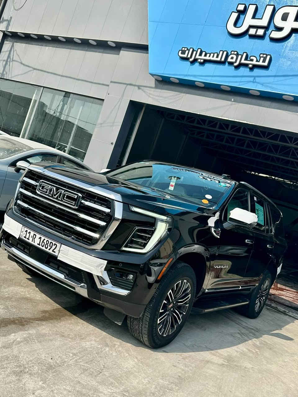 جي ام سي يوكن • معرض عمادة الأخوين