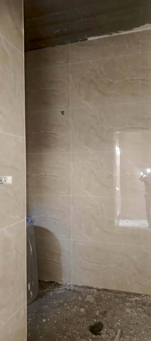 خلفه سيراميك من سماوه متفرغ حاليا أسعار مناسبة لتواصل واتساب ***********
