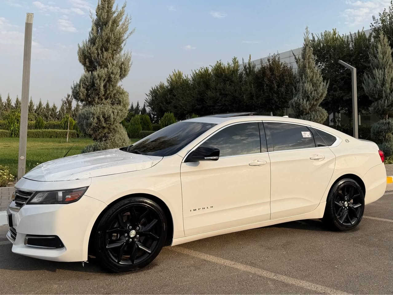 ﷽
📲***********📲

‎‏   ⚔️✅➖CHEVROLET IMPALA ( LT1)  2015➖✅⚔️

‎جدا اعتذر من الي اتصل وراسلني  مجاوبت لان كان  موبايل بي خلل وحاظر لاي اتصال وبل خدمه. الغزال  🦌  
‎شوفرليت امبالا  موديل 2015 محرك ستة سلندر وارد خليجي وكالة شركة المنصور✅ 

‎ ملاحظه/:- ⛔️
‎السياره استخدامي الشخصي شرط كير محرك برغي ممفتوح عل وضع الشركة وشرط لاكلوب مكينه مشتغل لا مسج صيانه كله عل ايدي السياره وجدا وجدا معتني بيه دهن فلتر بوليش نظافه فول ١٠٠/١٠٠ .

‎تواجد السياره / السليمانيه🔴 
‎الموديل /:- 2015 🔵
‎المسافه المقطوعه /:-  127 الف كيلو حقيقي 🚥🚦
‎حجم المحرك /:- 6 سلندر ✈️

‎المواصفات /:-🧏🏻‍♂️
(LT1)
‎بانوراما / فتحة  
‎قبل كلشي اي صوت تسمعه بل سياره انزلك ورقه من السعر . 
‎كشنات جلد 
‎كامره خلفيه  
‎تشغيل عن بعد شغال السياره
‎سايد بريك كهرباء 
‎كشنات امامي كهربائي 
‎قاصه متحركة
‎كشنات تدفئة 
‎صندوق بصمه 
‎لايتات زينون منضومه جديده 
‎شاشه وسطيه لمس  
‎اضواء ترحيب عند فتح السياره 
‎سستم سماعات بوز شركة 
‎تحكمات ستيرن كامله
‎كروز سرعه 
‎كير اوتو وكير عادي 
‎مرايات جانبي كهرباء 
‎شرط التحويل والغرامات 

‎الحادث /:- سياره .🚦
بيها ثلاث مكانات صبغ كلش صغير بدون دواخل بدون ايبارك فقط رش 
‎السعر  جدا مناسب /:-  💰112 💰ورقه وحگ جيتك وماكو هيج سعر  بكل معارض العراق . 

‎شرط التحويل والغرامات
‎سيارة بسمي وكالة تحويل حاضر  .

‎التواصل فقط  عل رقم الموبايل لجاد بل شراء رجاءا رجاءا /:
***********📱 السليمانية, العراق
