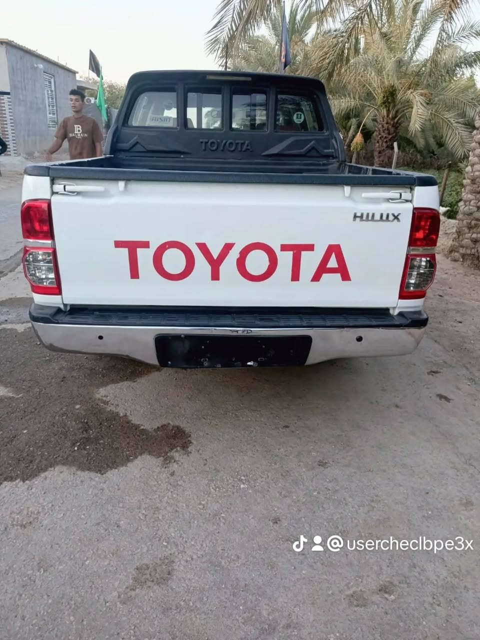 هايلوكس • ٢٠١٥ • رقم بابل