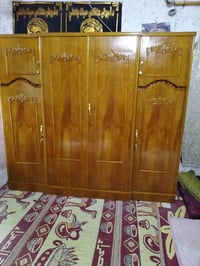 غرفه للبيع مستعجل عليهه   الغرفه كامله مع ملحقاتها كما موضحه بالصور لل...