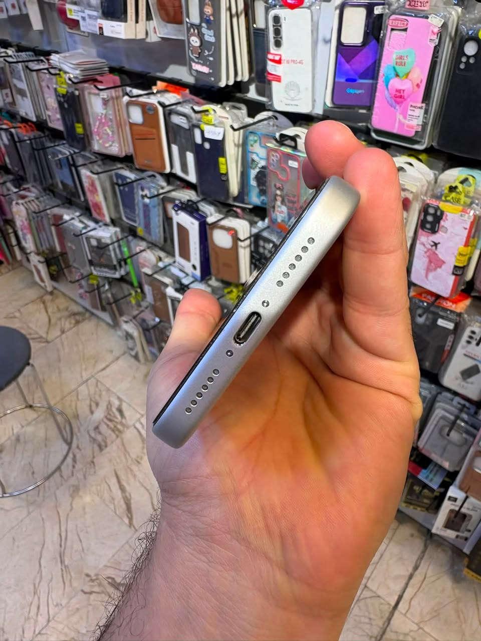 السلام عليكم
Iphone 17 pro max 256GB
نظافة ‎%‎
بطارية 100 مشحون 22 مرة
مستعمل شهر واحد فقط
مكفول من التصليح ومن أي خلل
عربي شرق أوسط ضمان ماستر
مع باكيت وكيبل أصلي
السعر مليون و800 قفل
مكاني بغداد العامرية
***********
