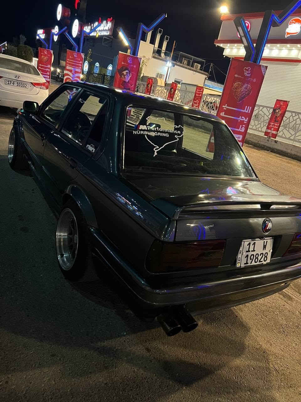 السلام عليكم
BMW E30 
زعره محرك 28 مسكر تك فانوس كير عادي السياره بيه نقوصات بصيطه قبل فترا اشتريته وماطلع بيه فعرضته للبيع او المراوس بدراجه T MAX 17 جديده بشرط الياخذه مباشرتآ يداور هاذه شرط الي بسمه السياره رجآ بس التعجبه السياره وصدك شراي يراسلني الاستفسار علرقم ***********
