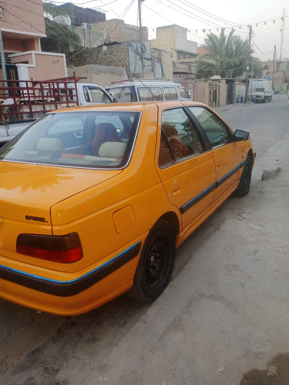 السلام عليكم 
بيجو بارس موديل ١٨ بغداد بسمي مصفره سنويه لغاية ٣١مكينه كير تبريد جيده مكفوله من التبديل والضربه وصبغ  بغداد حي اور 
***********
