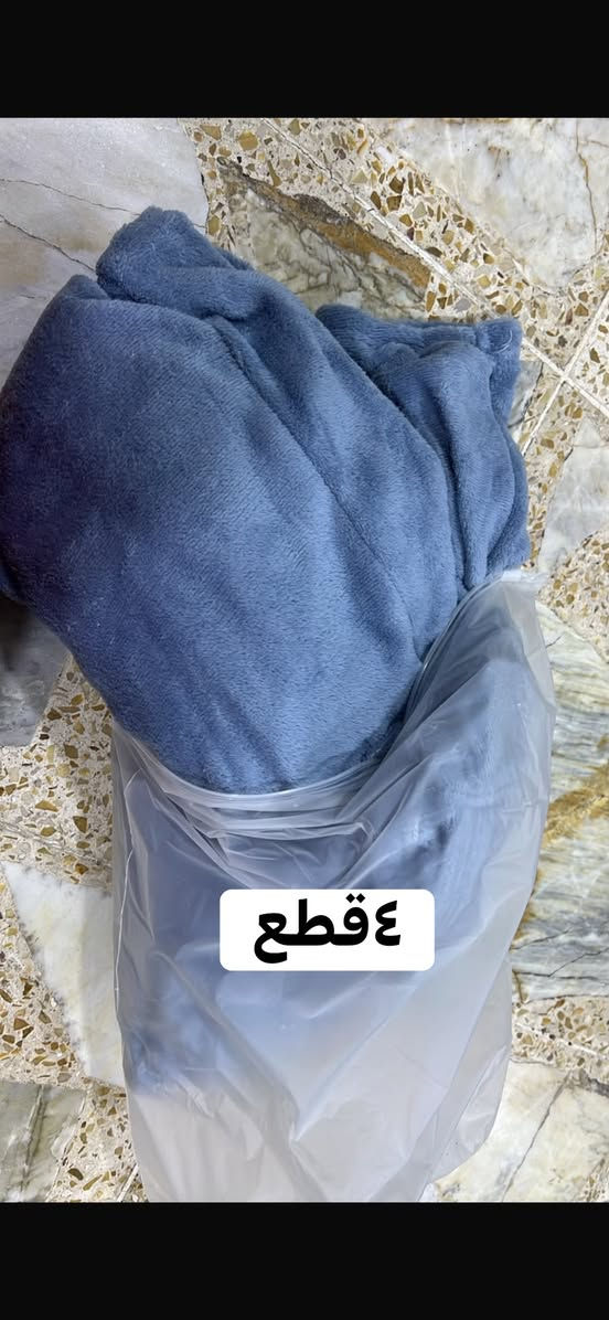 السلام عليكم 
بضاعه كاملة لبيج من الصين وصلو قبل فتره بس مكدرت افتح المشروع صارت عندي ضروف للدراسةً
الشغلات جديده وبعدهم بتغليفاتهم واسعارهم حيل مناسبه 
وفرصه حلوه لان ماكو بعد شحن 
رح انززللكم صور الاغراض وعدد كل قطعة
الي يريد القطع يراسلني هنا بالخاص 
او واتساب
***********

