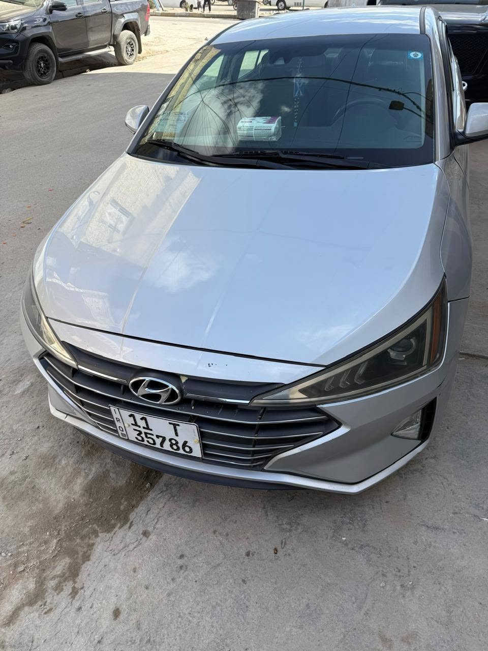 يا الله سلام عليكم
النترا مديل 19
سياره حلوه ونضيفه ستخدام شخصي 
سعر 120
سياره كامله حداديه فول مواصفات عده 
لفتحه وبصمه وهاذ رقمي ***********
سونر موجود بل منشور  اتصل وتدلل
